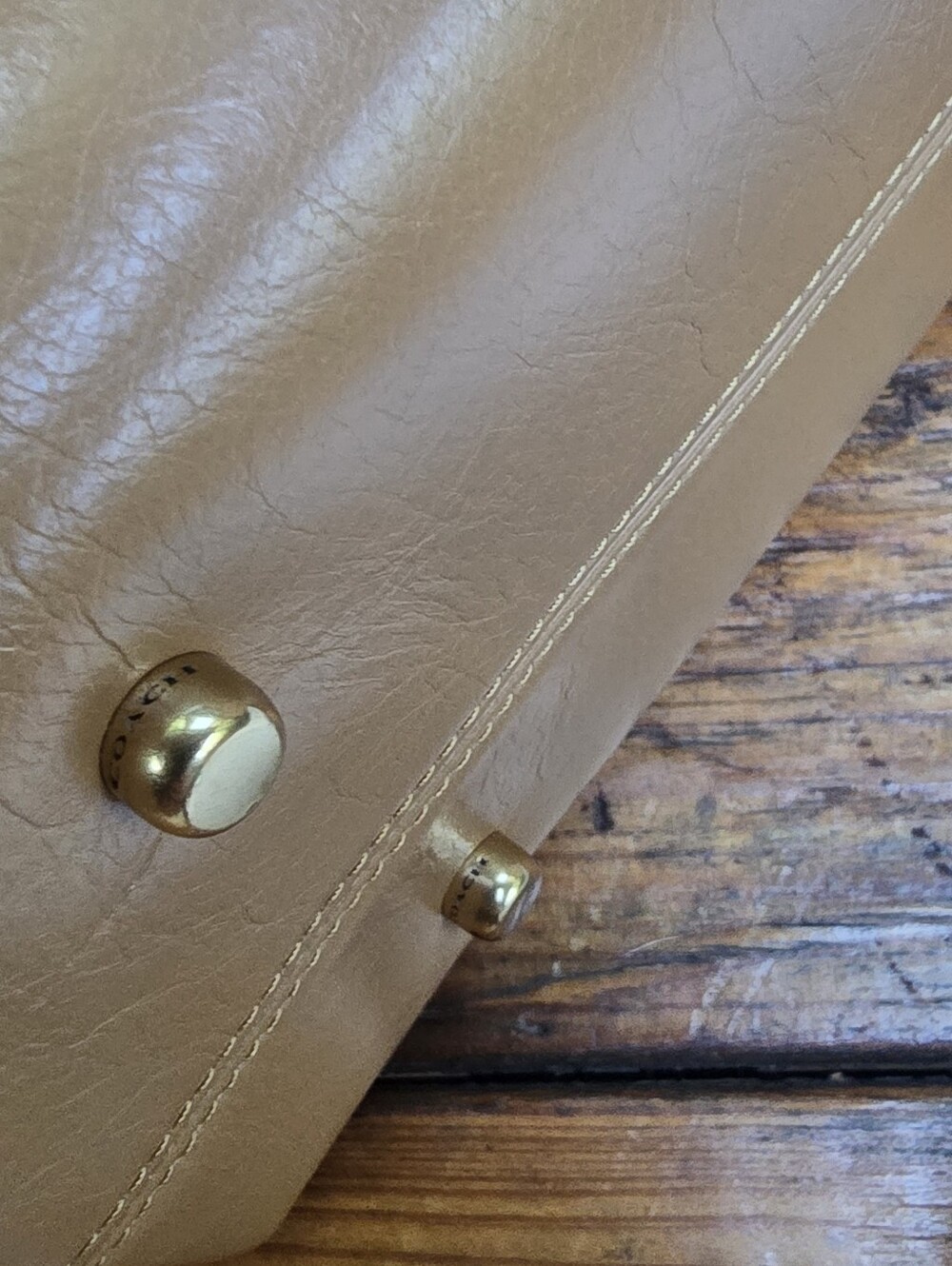 PRICE DROP 2 DAYS ONLY. COACH Empire 34 Is Great Used Condition * - Picture 10 of 13